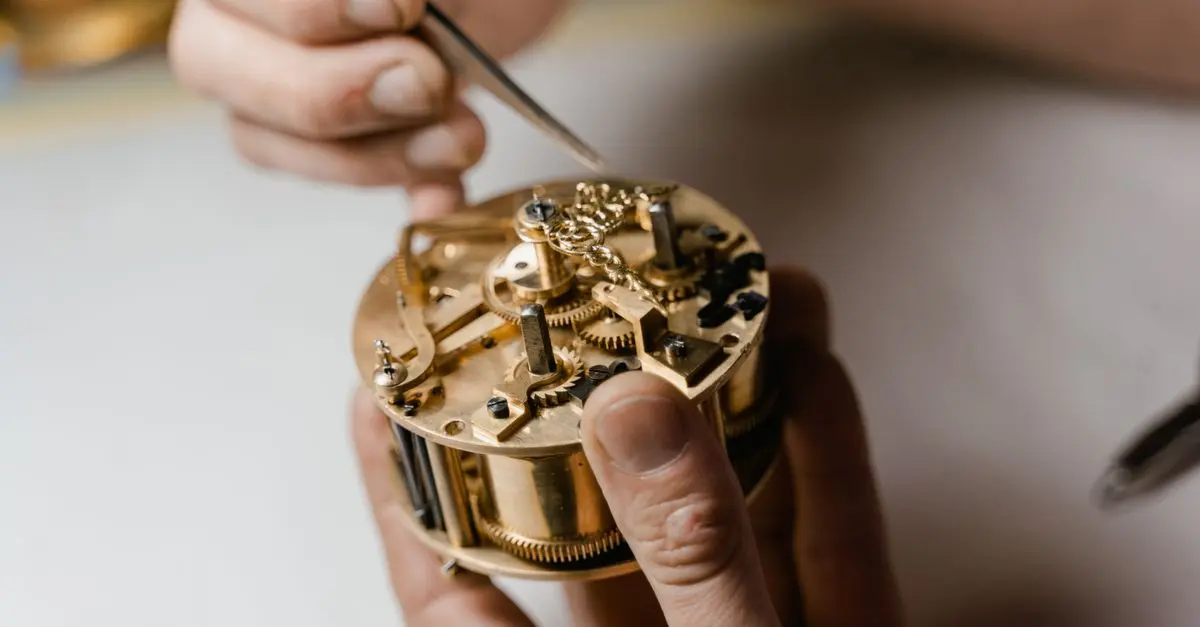 Les Secrets de Fabrication des Montres de Luxe