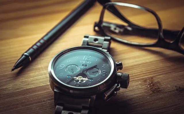 10 Astuces pour Bien Choisir Votre Montre de Luxe
