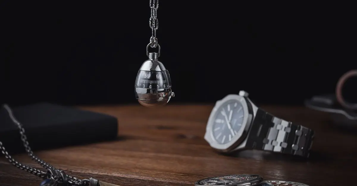 Les Montres de Luxe au Féminin : Élégance et Tradition