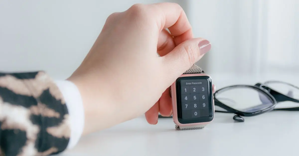 Les Montres Connectées de Luxe : Entre Tradition et Innovation