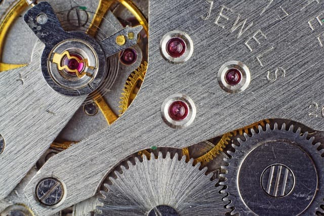 Les montres à complications : comprendre leur valeur et fonctionnement